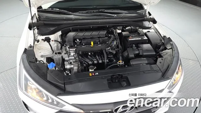 Hyundai Avante 2019 thumb 5