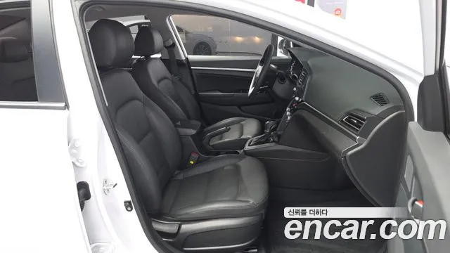 Hyundai Avante 2019 thumb 10