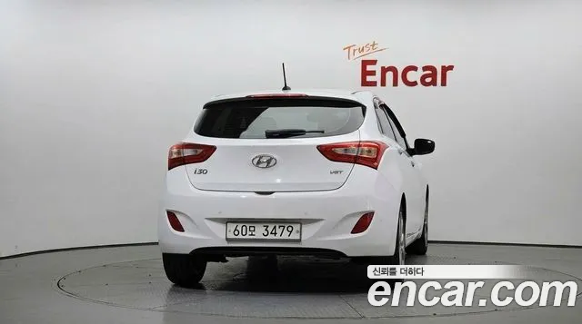 Hyundai i30 2014 thumb 4