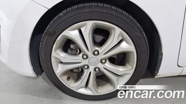Hyundai i30 2014 thumb 5