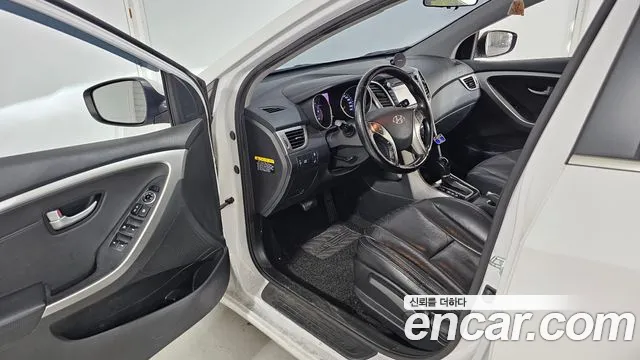 Hyundai i30 2014 thumb 10