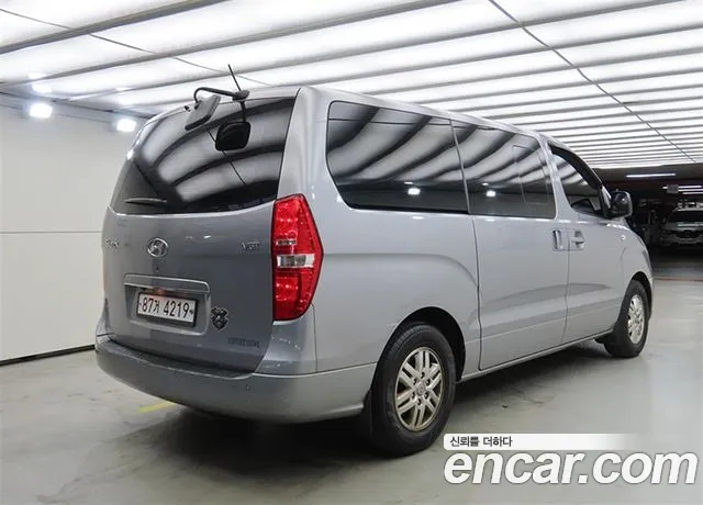 Hyundai Starex 2018 thumb 4