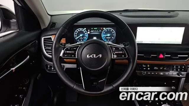 Kia Seltos 2024 thumb 11