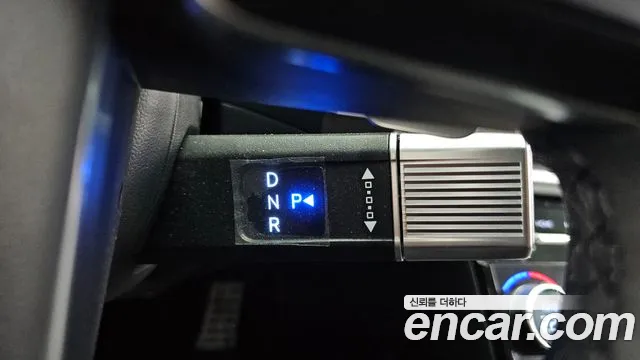 Hyundai Santa Fe 2025 thumb 9