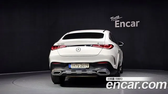 Mercedes-Benz GLC 2023 thumb 4