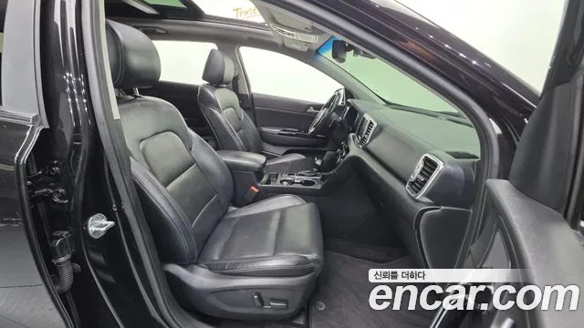 Kia Sportage 2016 thumb 10