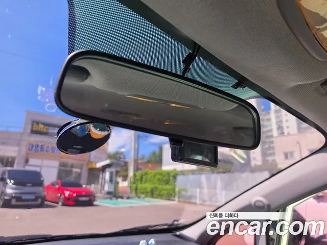 Kia Pride 2015 thumb 11