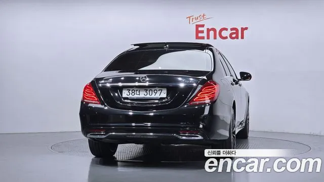 Mercedes-Benz S-Класс 2017 thumb 4