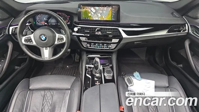 BMW 5-Series 2022 thumb 7