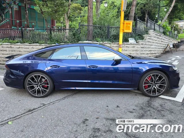 Audi S7 2021 thumb 5