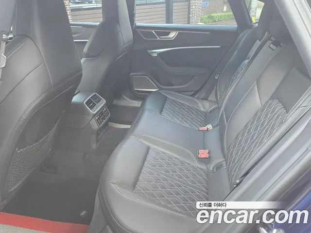 Audi S7 2021 thumb 9