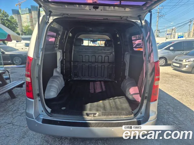 Hyundai Starex 2011 thumb 5