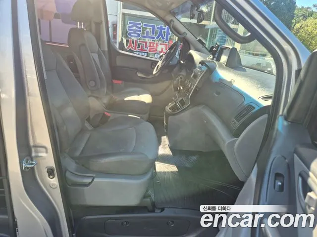 Hyundai Starex 2011 thumb 6