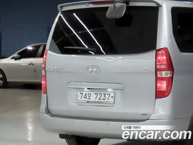Hyundai Starex 2017 thumb 5