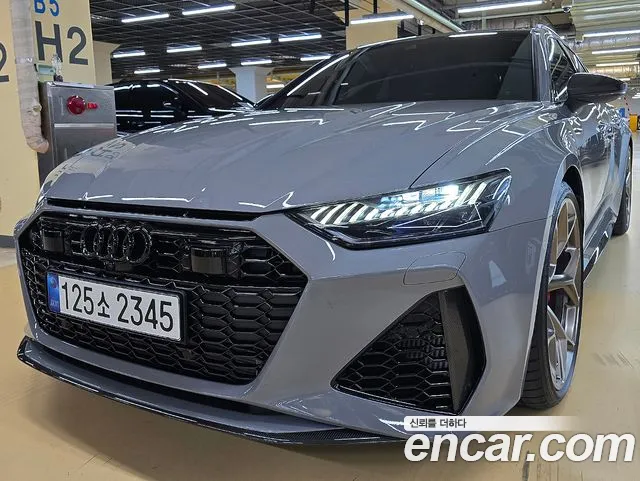 Audi RS6 2025 thumb 5