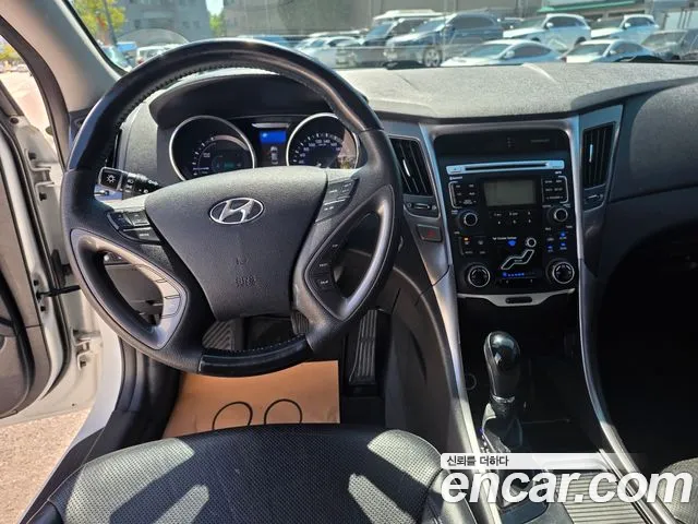 Hyundai Sonata 2012 thumb 9