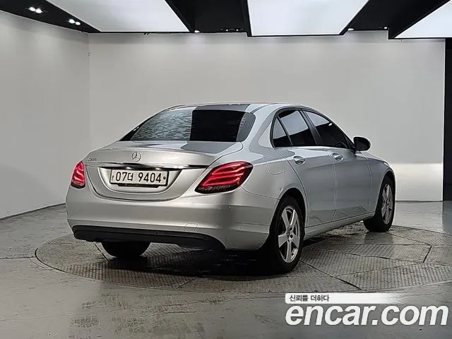 Mercedes-Benz C-Класс 2017 thumb 4