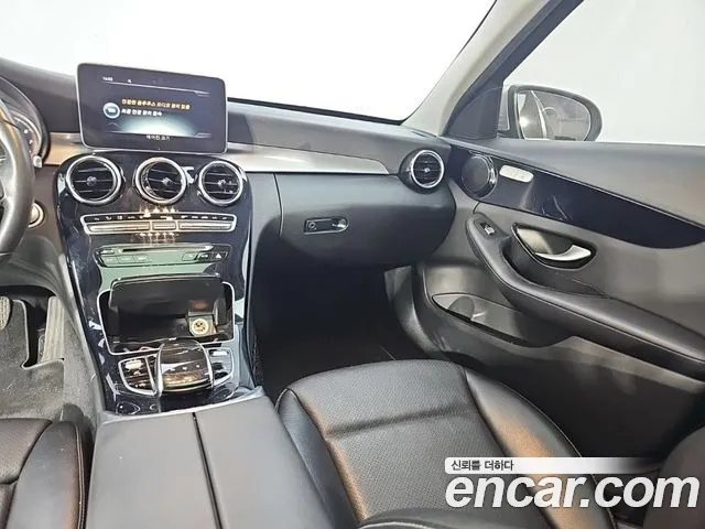 Mercedes-Benz C-Класс 2017 thumb 9