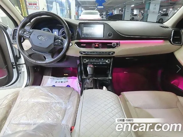 Hyundai Grandeur 2017 thumb 10