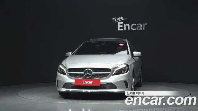 Mercedes-Benz A-Класс 2016 thumb 3