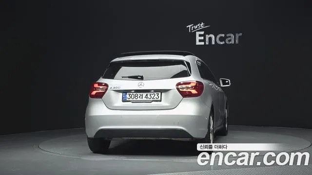 Mercedes-Benz A-Класс 2016 thumb 4