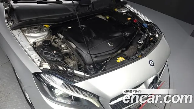 Mercedes-Benz A-Класс 2016 thumb 6