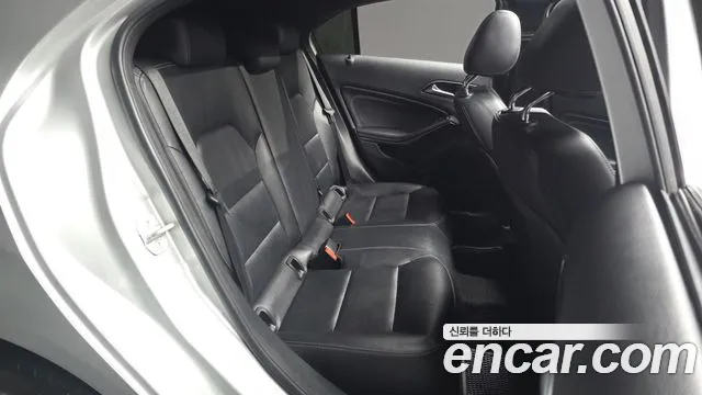 Mercedes-Benz A-Класс 2016 thumb 12