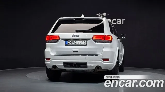 Jeep Cherokee 2019 thumb 4