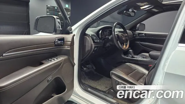 Jeep Cherokee 2019 thumb 10