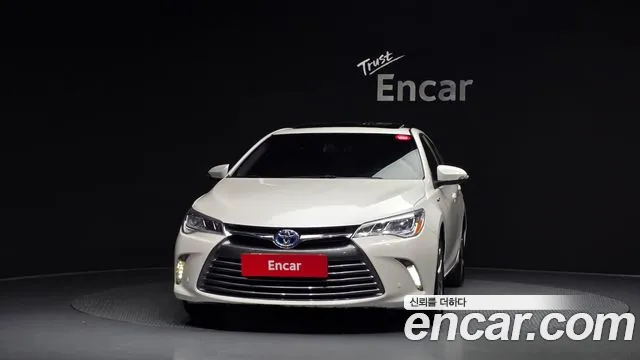 Toyota Camry 2016 thumb 3