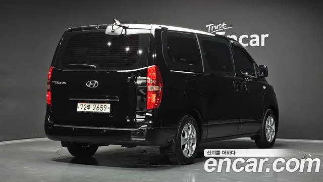 Hyundai Starex 2019 thumb 2