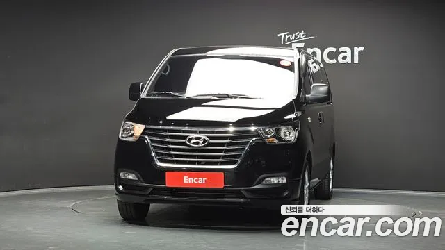 Hyundai Starex 2019 thumb 3