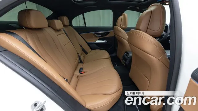 Mercedes-Benz E-Класс 2026 thumb 10