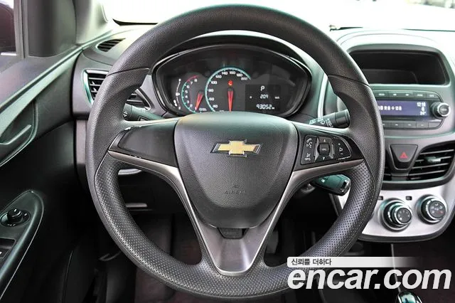ChevroletGMDaewoo Spark 2016 thumb 10