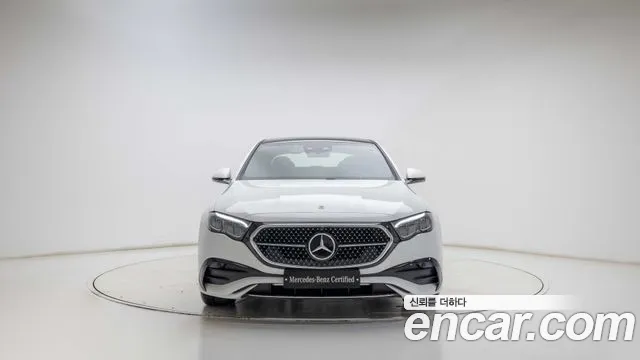 Mercedes-Benz E-Класс 2025 thumb 3