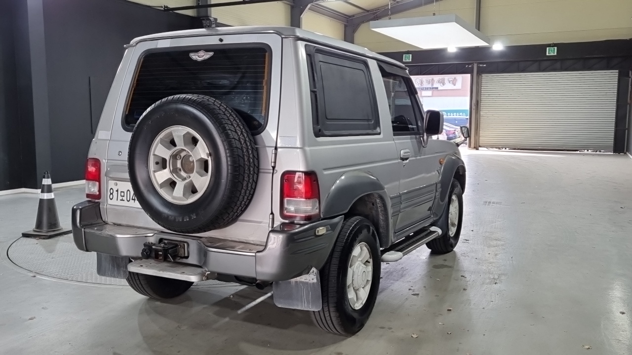 Hyundai Galloper 2002 thumb 2