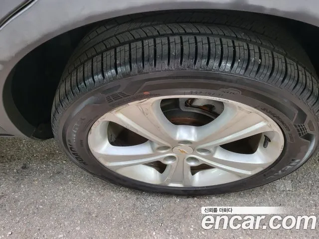 ChevroletGMDaewoo Captiva 2014 thumb 3