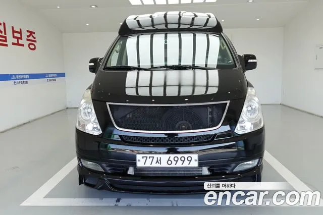 Hyundai Starex 2011 thumb 2