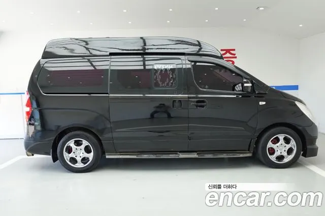 Hyundai Starex 2011 thumb 6