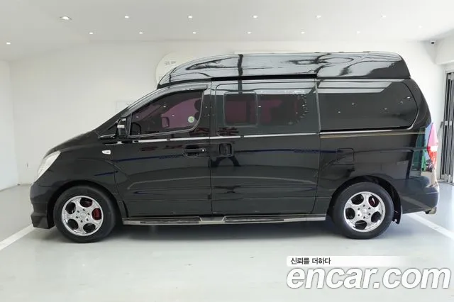 Hyundai Starex 2011 thumb 7