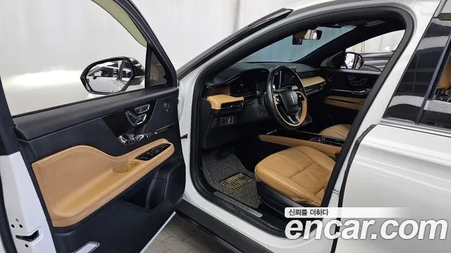 Lincoln Corsair 2022 thumb 10