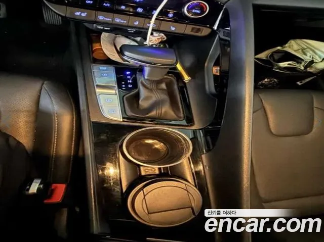 Hyundai Avante 2020 thumb 10