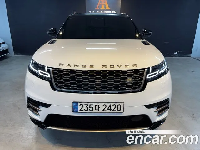 Land Rover Range Rover Velar 2020 thumb 3