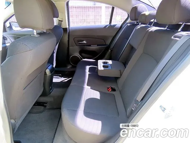 ChevroletGMDaewoo Cruze 2013 thumb 6