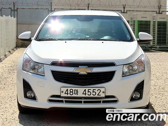 ChevroletGMDaewoo Cruze 2013 thumb 12