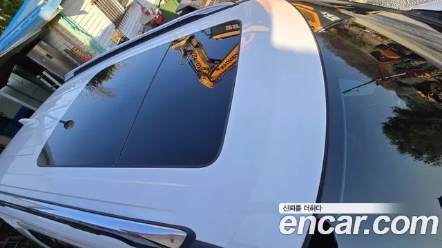 Ford Explorer 2018 thumb 4