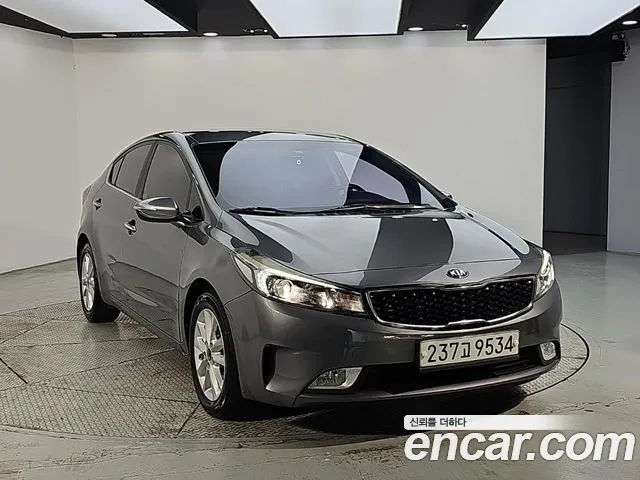 Kia K3 2016 thumb 3
