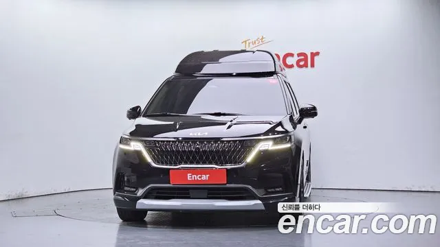Kia Carnival 2023 thumb 3