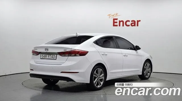 Hyundai Avante 2017 thumb 2
