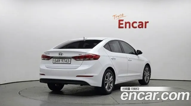 Hyundai Avante 2017 thumb 4